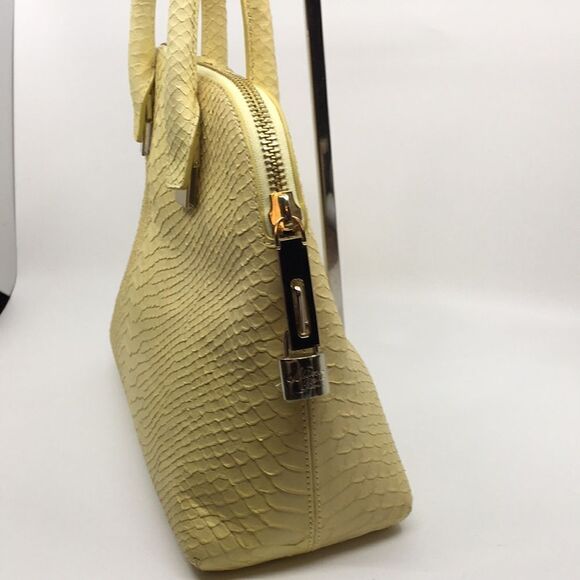 Kate Spade Madison Ave. Light Canary Yellow Court Margot Snakeskin Embossed - Picture 6 of 17